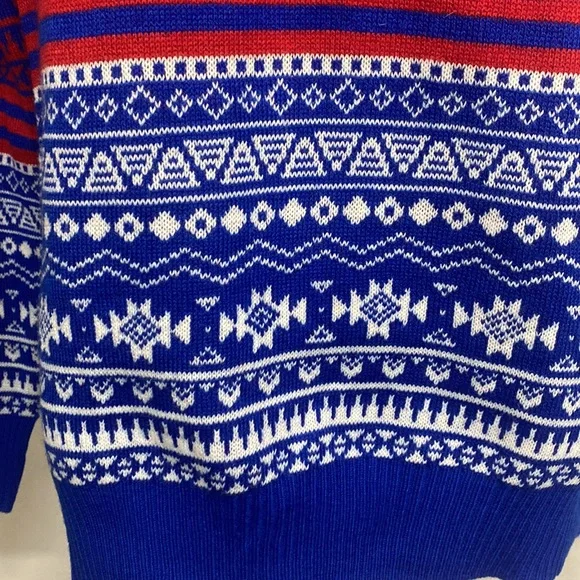 Chicago Cubs fair isle ugly Christmas Sweater NEW size Medium - Picture 3 of 4